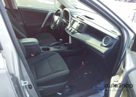 2017 Toyota Rav4 Le z USA, uszkodzony, nr VIN 2T3ZFREV2HW368881